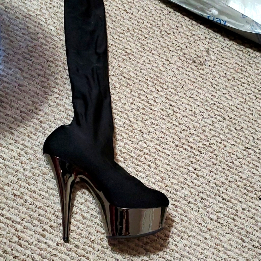 stiletto boots